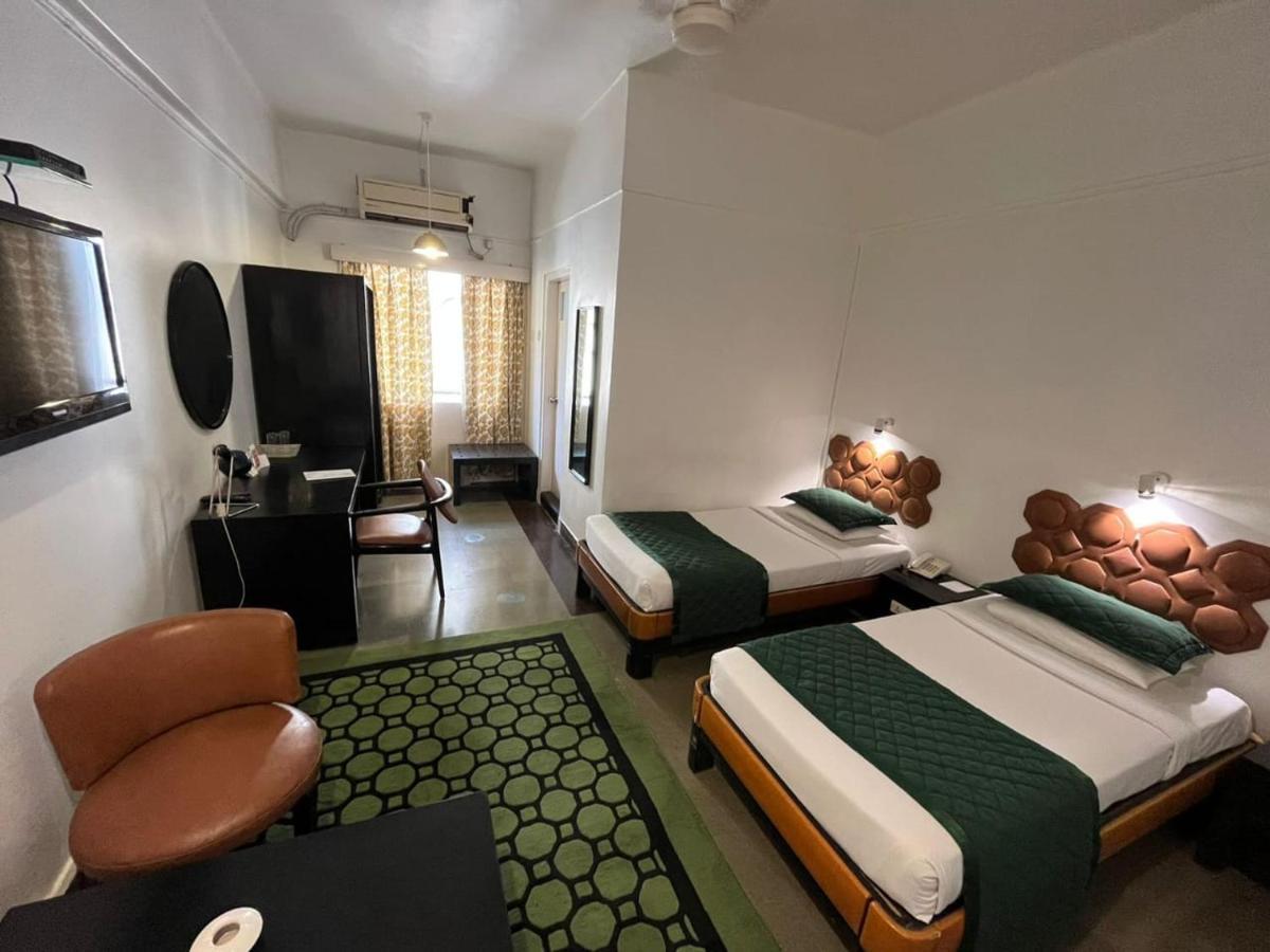 West End Hotel Mumbai Eksteriør bilde
